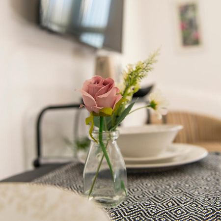Cozy Studio Flat For Rent Appartement Preston  Buitenkant foto